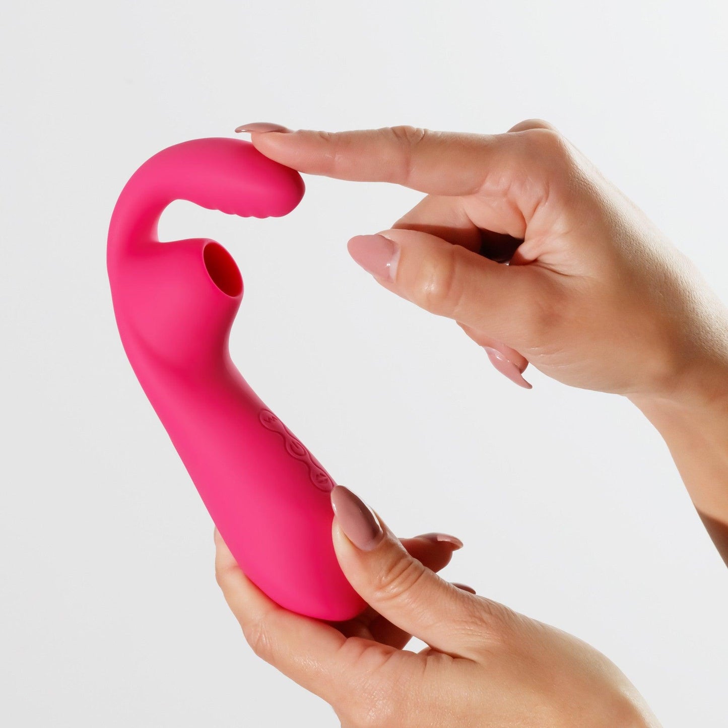 Vibrator Clitoridian si Vaginal 2-in-1, Vibratii si Suctiune pentru Placere Intensa, Crushious Cyran, Roz - Amoroso