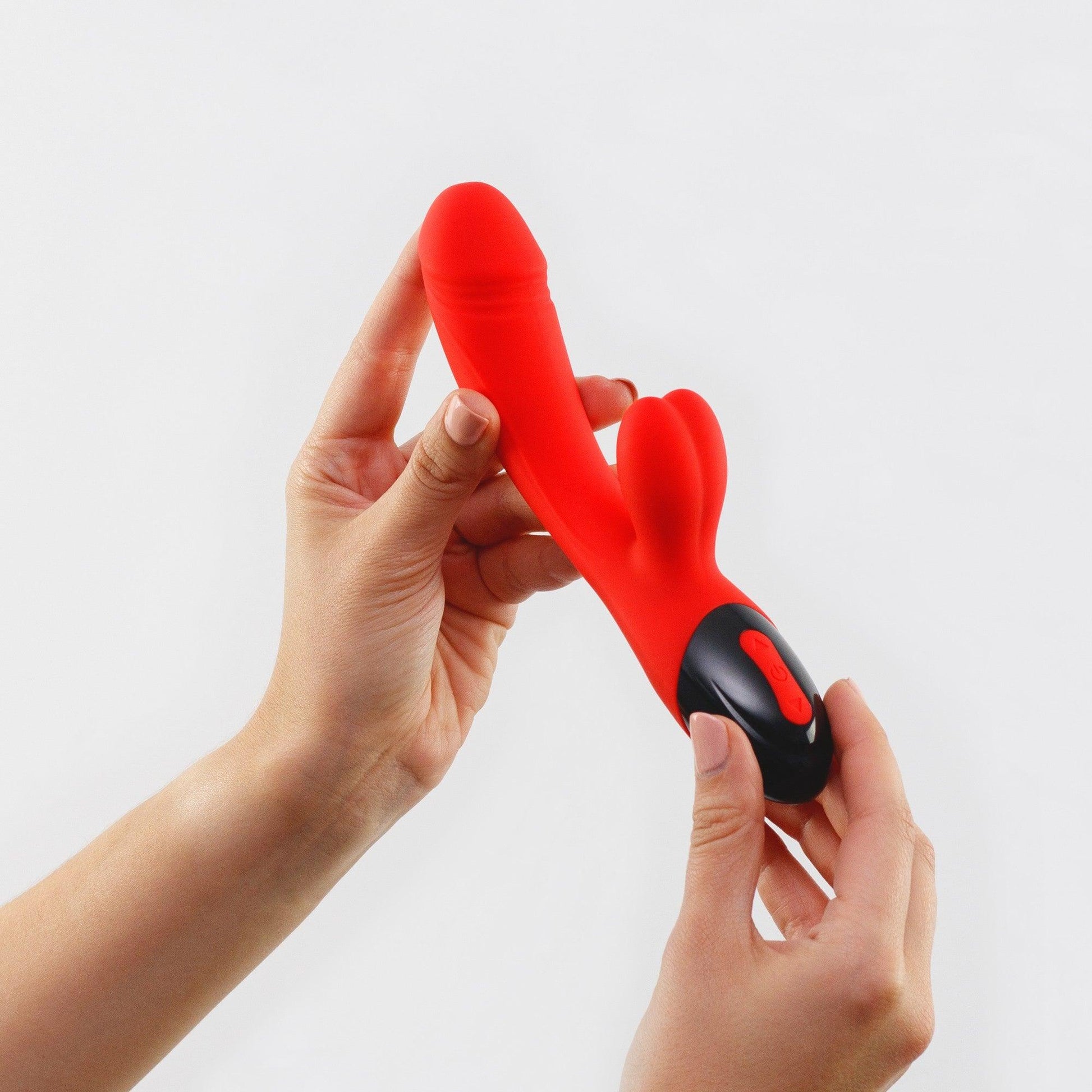 Vibrator Rabbit Dare Dong, 8 Moduri Vibrante, Stimulare Vaginala si Clitoridiana, Reincarcabil, Design Ergonomic, Rosu - Amoroso