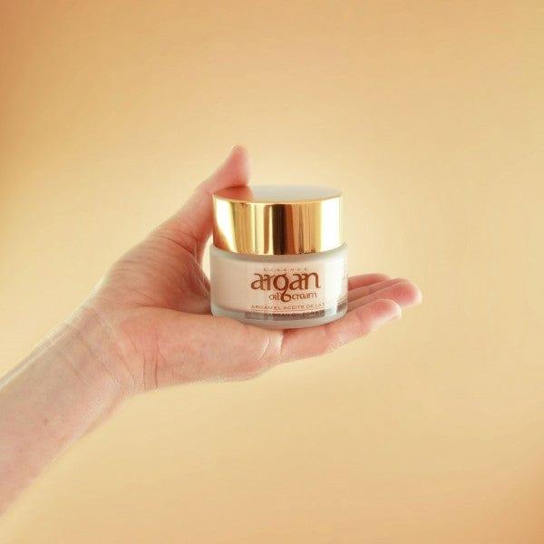 Crema de fata cu Ulei de Argan, Hidratare Intensa si Efect Anti-Aging, 50 ml - Amoroso
