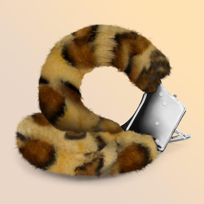 Catuse Leopard Eleganta si Seductie in Jocurile BDSM, Crushious, Maro - Amoroso
