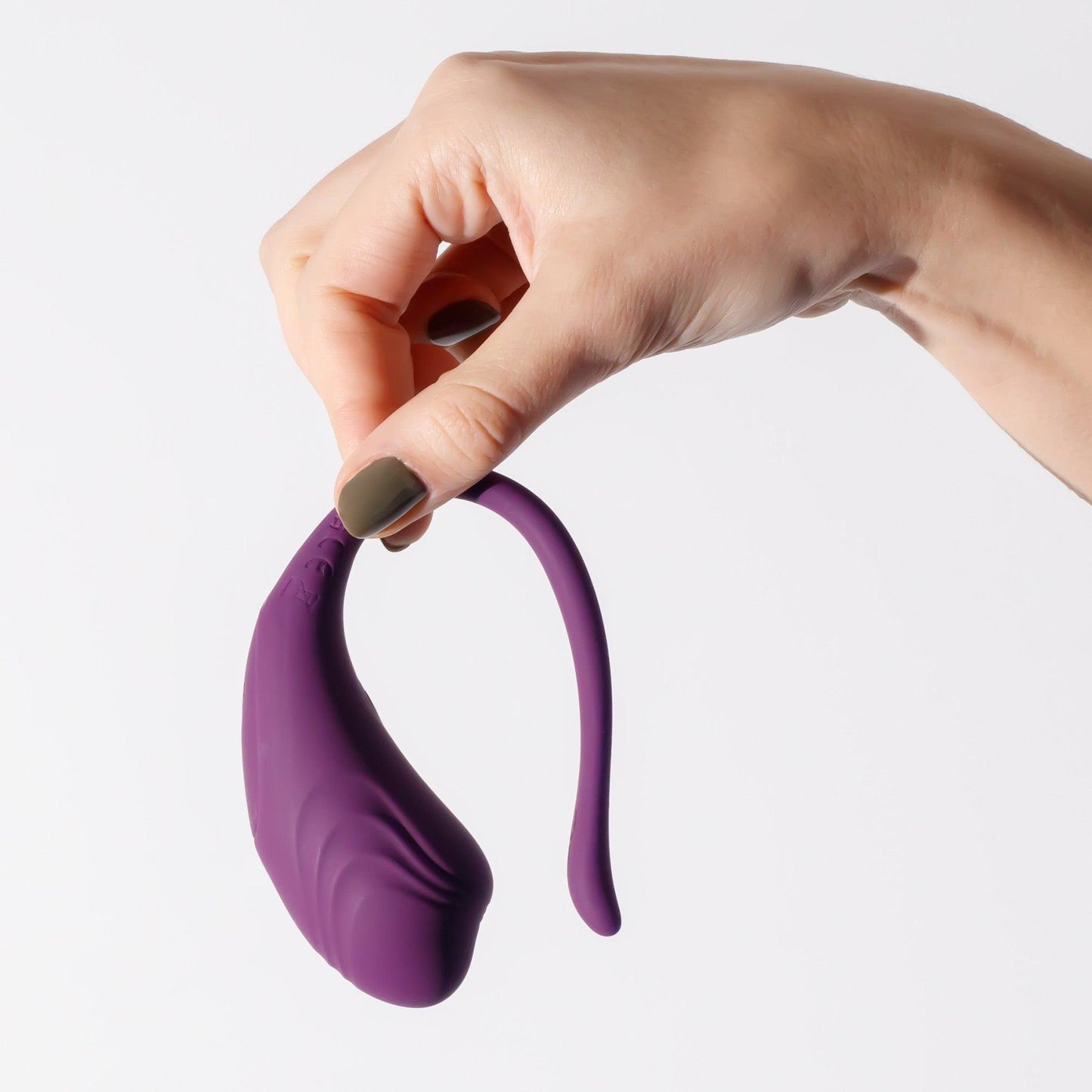 Ou Vibrator cu Telecomanda, Experienta Intensa si Design Ergonomic, Crushious Tamago, Mov - Amoroso